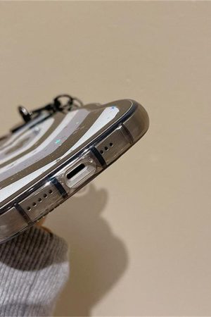 Quick Outfits, Modest Fashion Outfits Ideas Y2k Chain and Heart iPhone Case