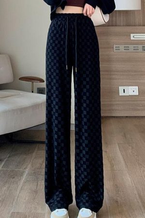 Quick Outfits, Modest Fashion Outfits Ideas Y2K Checkered Sweatpants