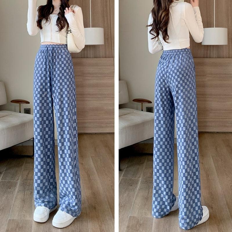 Quick Outfits, Modest Fashion Outfits Ideas Y2K Checkered Sweatpants Quick Outfits, Modest Fashion Outfits Ideas Y2K Checkered Sweatpants