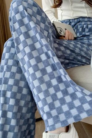 Quick Outfits, Modest Fashion Outfits Ideas Y2K Checkered Sweatpants