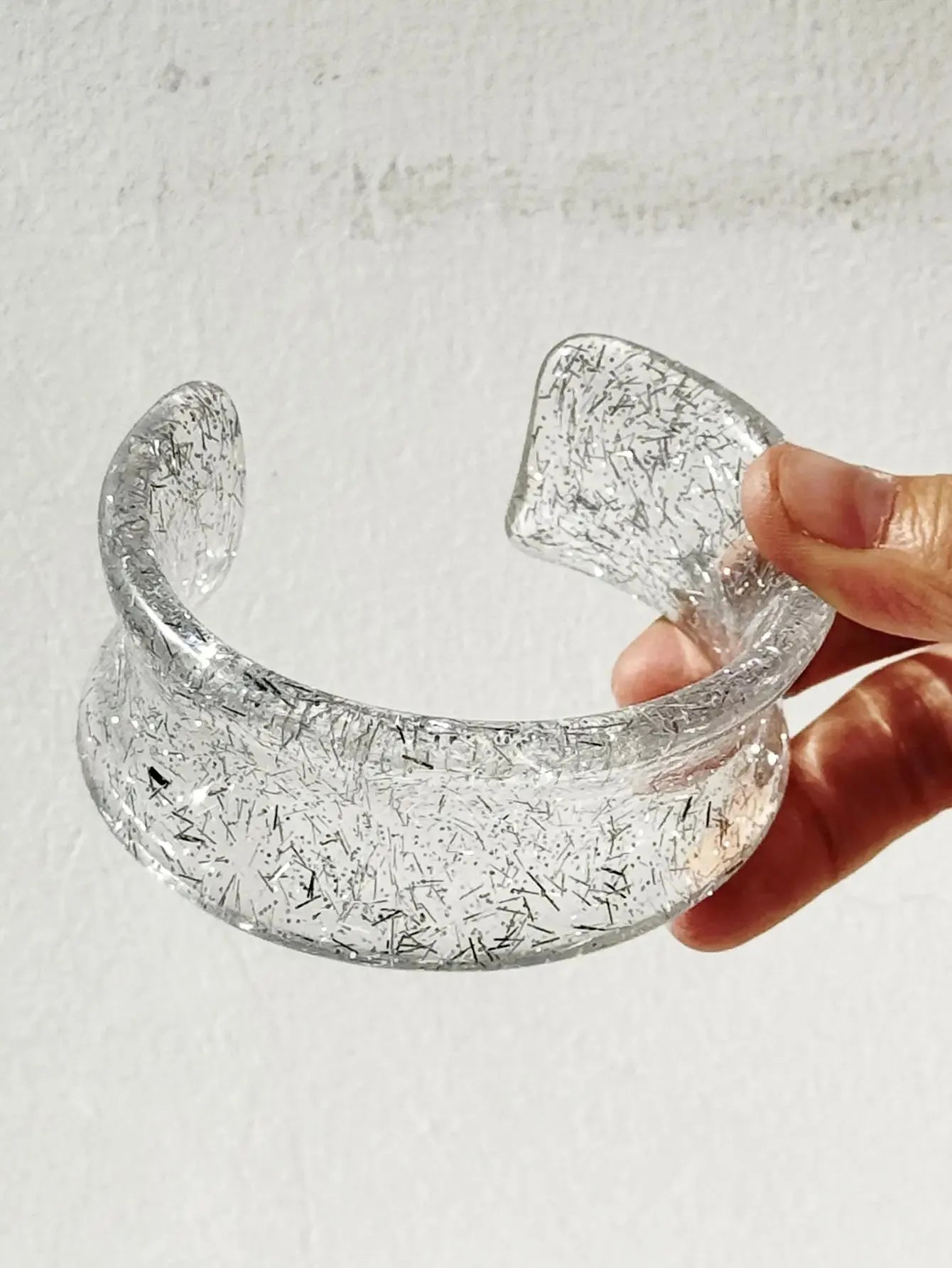 Quick Outfits, Modest Fashion Outfits Ideas Y2K Clear Resin Bracelet Quick Outfits, Modest Fashion Outfits Ideas Y2K Clear Resin Bracelet