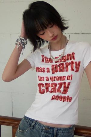 Quick Outfits, Modest Fashion Outfits Ideas Y2K Crazy Party Graphic Tee