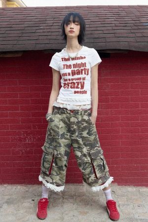 Quick Outfits, Modest Fashion Outfits Ideas Y2K Crazy Party Graphic Tee