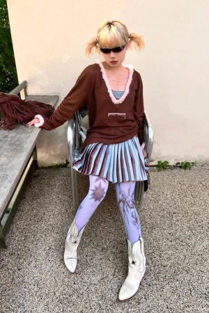 Quick Outfits, Modest Fashion Outfits Ideas Y2K Deep Neck Sweater