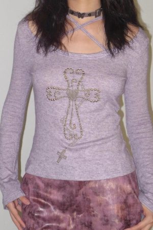 Quick Outfits, Modest Fashion Outfits Ideas Y2K Golden Cross Top