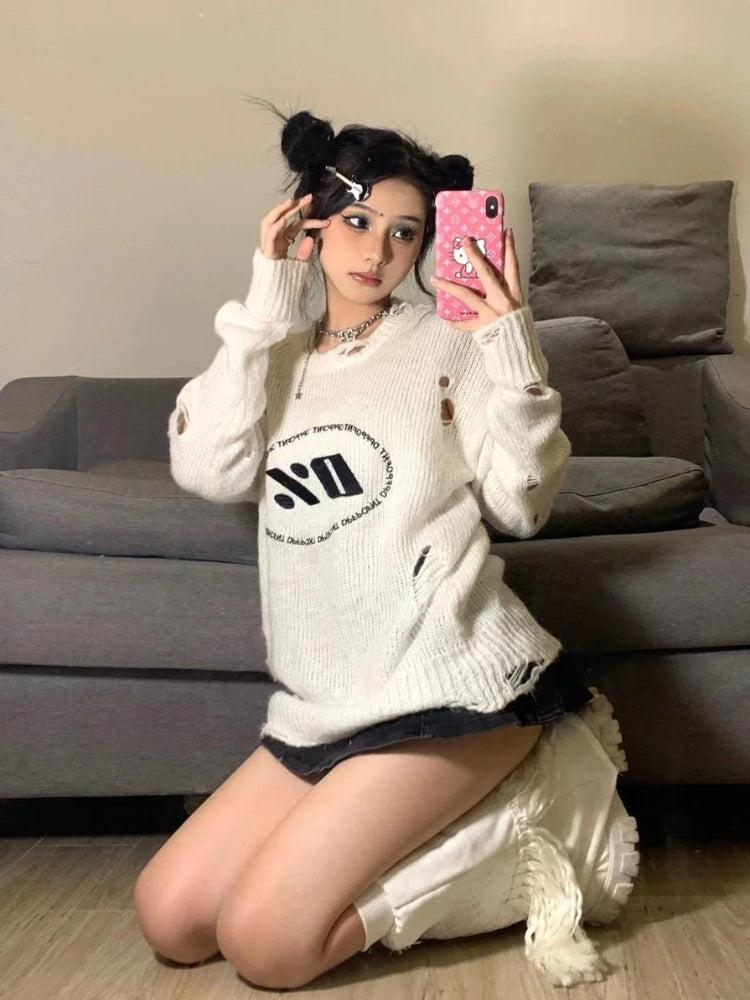 Quick Outfits, Modest Fashion Outfits Ideas Y2K Grunge Distressed Knitted Sweater Quick Outfits, Modest Fashion Outfits Ideas Y2K Grunge Distressed Knitted Sweater