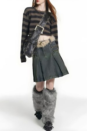 Quick Outfits, Modest Fashion Outfits Ideas Y2K Grunge Faux Leather Belted Bag