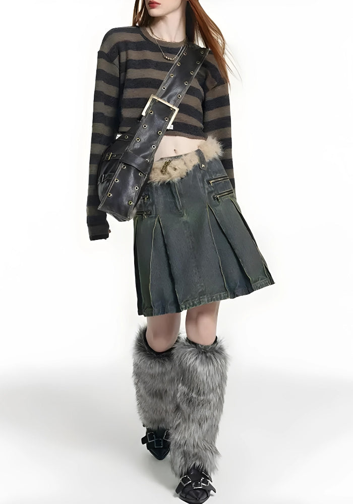 Quick Outfits, Modest Fashion Outfits Ideas Y2K Grunge Faux Leather Belted Bag Quick Outfits, Modest Fashion Outfits Ideas Y2K Grunge Faux Leather Belted Bag