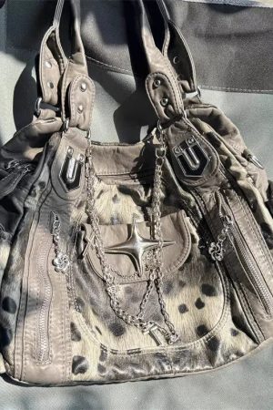 Quick Outfits, Modest Fashion Outfits Ideas Y2K Leopard Faux Fur Bag