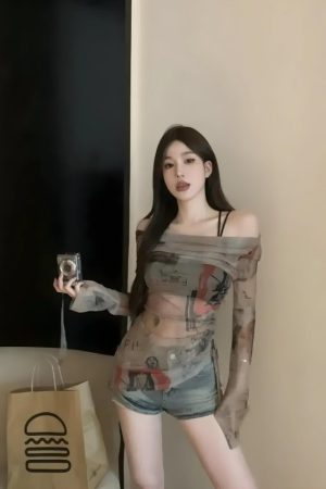 Quick Outfits, Modest Fashion Outfits Ideas Y2K Off Shoulder Asymmetric Top