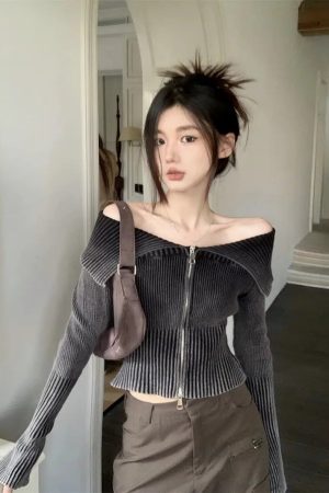 Quick Outfits, Modest Fashion Outfits Ideas Y2K Off Shoulder Cardigan