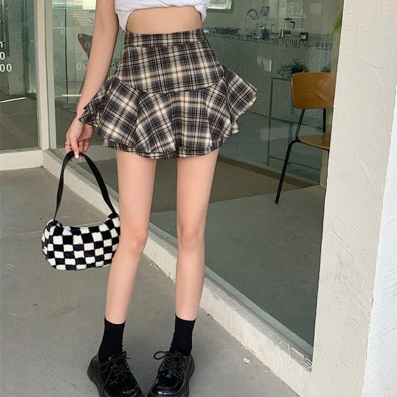 Quick Outfits, Modest Fashion Outfits Ideas Y2K Plaid Mini Skort Quick Outfits, Modest Fashion Outfits Ideas Y2K Plaid Mini Skort