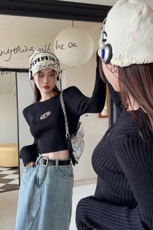 Quick Outfits, Modest Fashion Outfits Ideas Y2K Ribbed Cropped Sweater