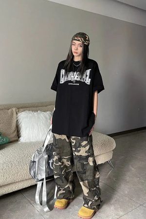 Quick Outfits, Modest Fashion Outfits Ideas Y2K Shiny Star Worldwide Tee