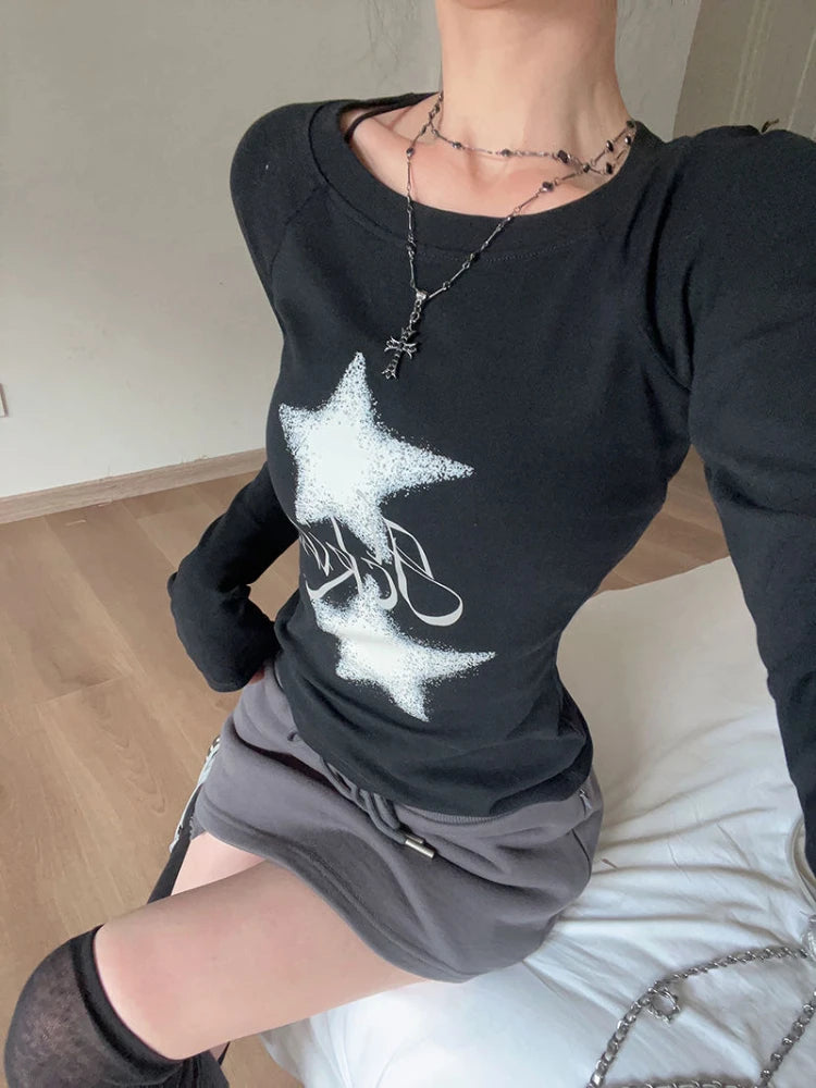 Quick Outfits, Modest Fashion Outfits Ideas Y2K Star Basic Top Quick Outfits, Modest Fashion Outfits Ideas Y2K Star Basic Top