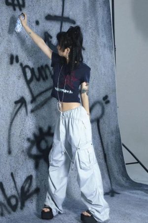 Quick Outfits, Modest Fashion Outfits Ideas Y2K Star Button-Up Tee