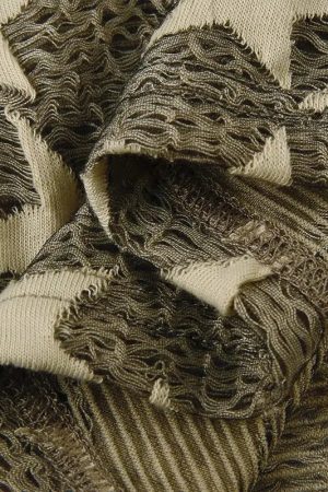 Quick Outfits, Modest Fashion Outfits Ideas Y2K Star Embroidered Crop Top