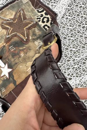 Quick Outfits, Modest Fashion Outfits Ideas Y2K Star Patch Distressed Bag