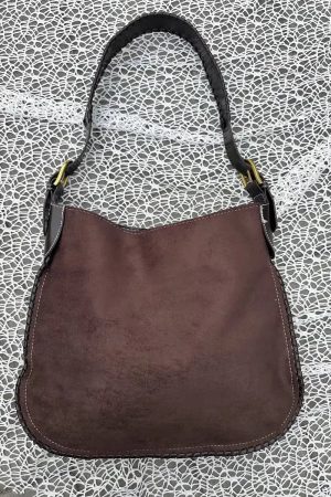 Quick Outfits, Modest Fashion Outfits Ideas Y2K Star Patch Distressed Bag