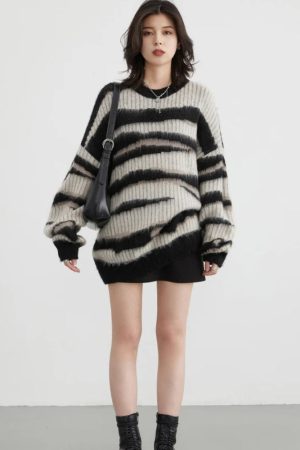 Quick Outfits, Modest Fashion Outfits Ideas Zebra Knitted Sweater