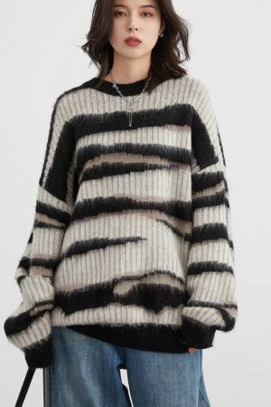Quick Outfits, Modest Fashion Outfits Ideas Zebra Knitted Sweater