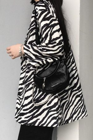 Quick Outfits, Modest Fashion Outfits Ideas Zebra Print Long Blazer