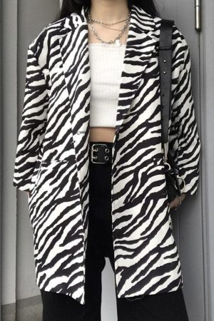 Quick Outfits, Modest Fashion Outfits Ideas Zebra Print Long Blazer