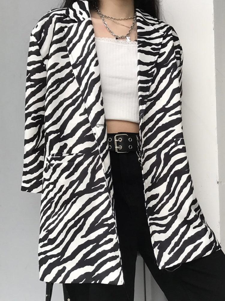 Quick Outfits, Modest Fashion Outfits Ideas Zebra Print Long Blazer Quick Outfits, Modest Fashion Outfits Ideas Zebra Print Long Blazer