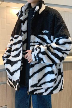 Quick Outfits, Modest Fashion Outfits Ideas Zebra Print Zip-Up Jacket