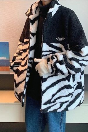 Quick Outfits, Modest Fashion Outfits Ideas Zebra Print Zip-Up Jacket