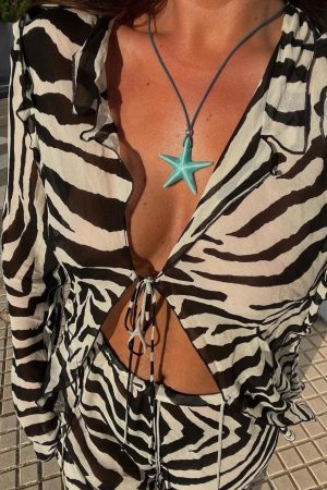 Quick Outfits, Modest Fashion Outfits Ideas Zebra Tie Up Blouse & Pants Two Piece Set