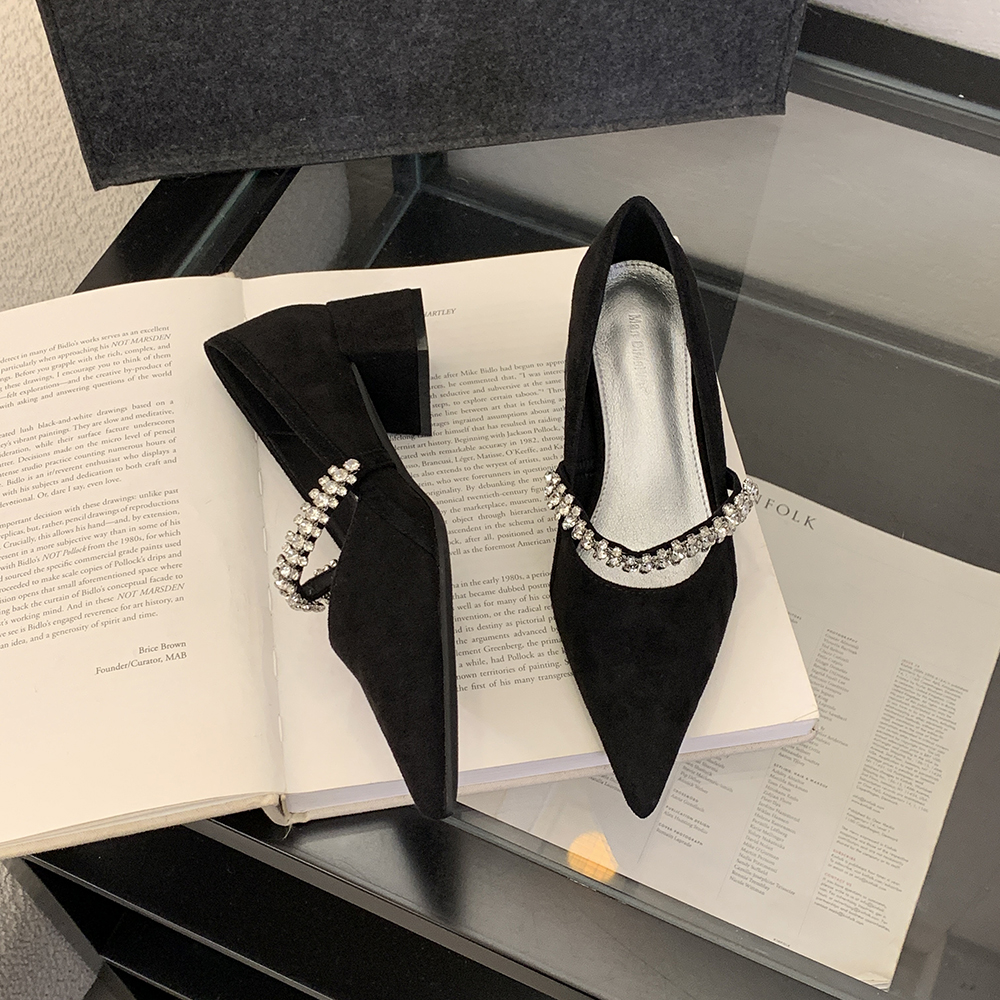 Red Chunky Heels Mary Jane Wedding Shoes with Rhinestones for Spring & Autumn 2025 - Stylish Pointed-Toe Design for Dresses