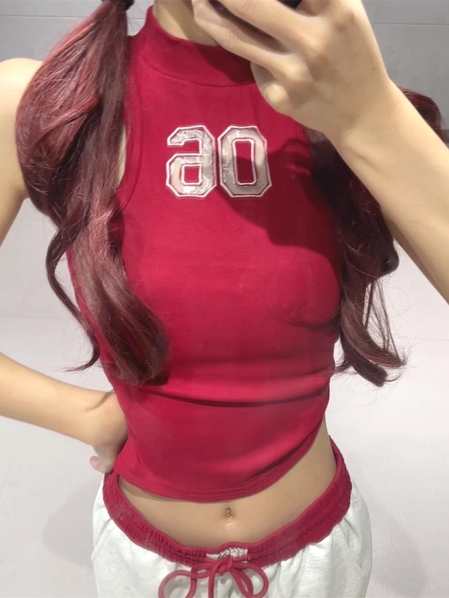 Red High-Neck Jazz Dance Outfit for Women - Dual-Waist Contrasting Straight-Leg Cargo Pants, Stylish Performance Wear Red High-Neck Jazz Dance Outfit for Women - Dual-Waist Contrasting Straight-Leg Cargo Pants, Stylish Performance Wear