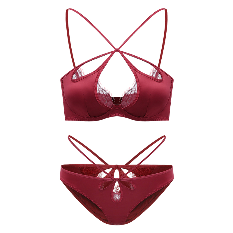 Red Lace Bra Set for Women, Halter Neck Design, Perfect for Small Chests, Ideal for Weddings and Year of the Rabbit Celebrations Red Lace Bra Set for Women, Halter Neck Design, Perfect for Small Chests, Ideal for Weddings and Year of the Rabbit Celebrations