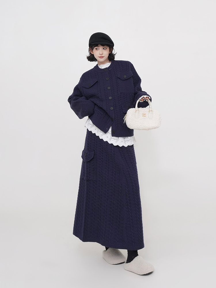 Red Round Neck Long Sleeve Knitted Sweater Set for Women - Winter Korean Style Loose Cozy Top for New Year Casual Wear