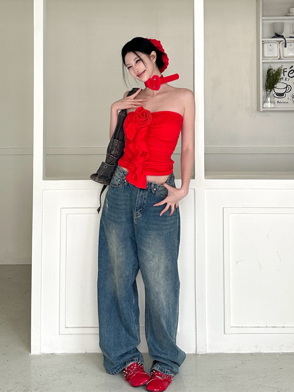 Red Spicy Girl Off-Shoulder Strapless Tank Top with 3D Floral Pleats - Summer Sexy Style for Women, Perfect for 90s and Y2K Fashion. Red Spicy Girl Off-Shoulder Strapless Tank Top with 3D Floral Pleats - Summer Sexy Style for Women, Perfect for 90s and Y2K Fashion.