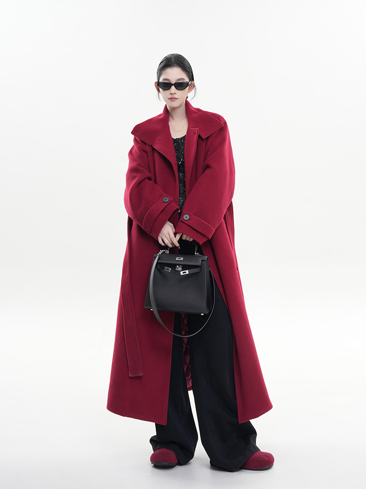 Red Turtleneck Long Sleeve Woolen Coat for Women - Korean Style High-End Loose Over-Knee Winter Outerwear Red Turtleneck Long Sleeve Woolen Coat for Women - Korean Style High-End Loose Over-Knee Winter Outerwear