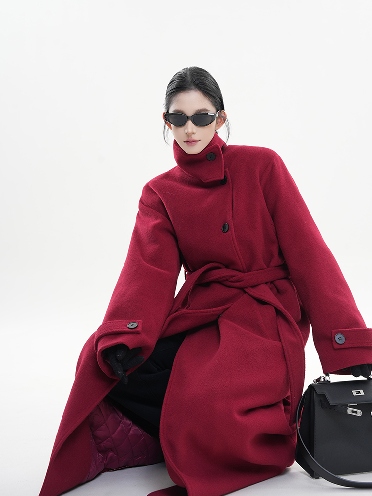Red Turtleneck Long Sleeve Woolen Coat for Women - Korean Style High-End Loose Over-Knee Winter Outerwear