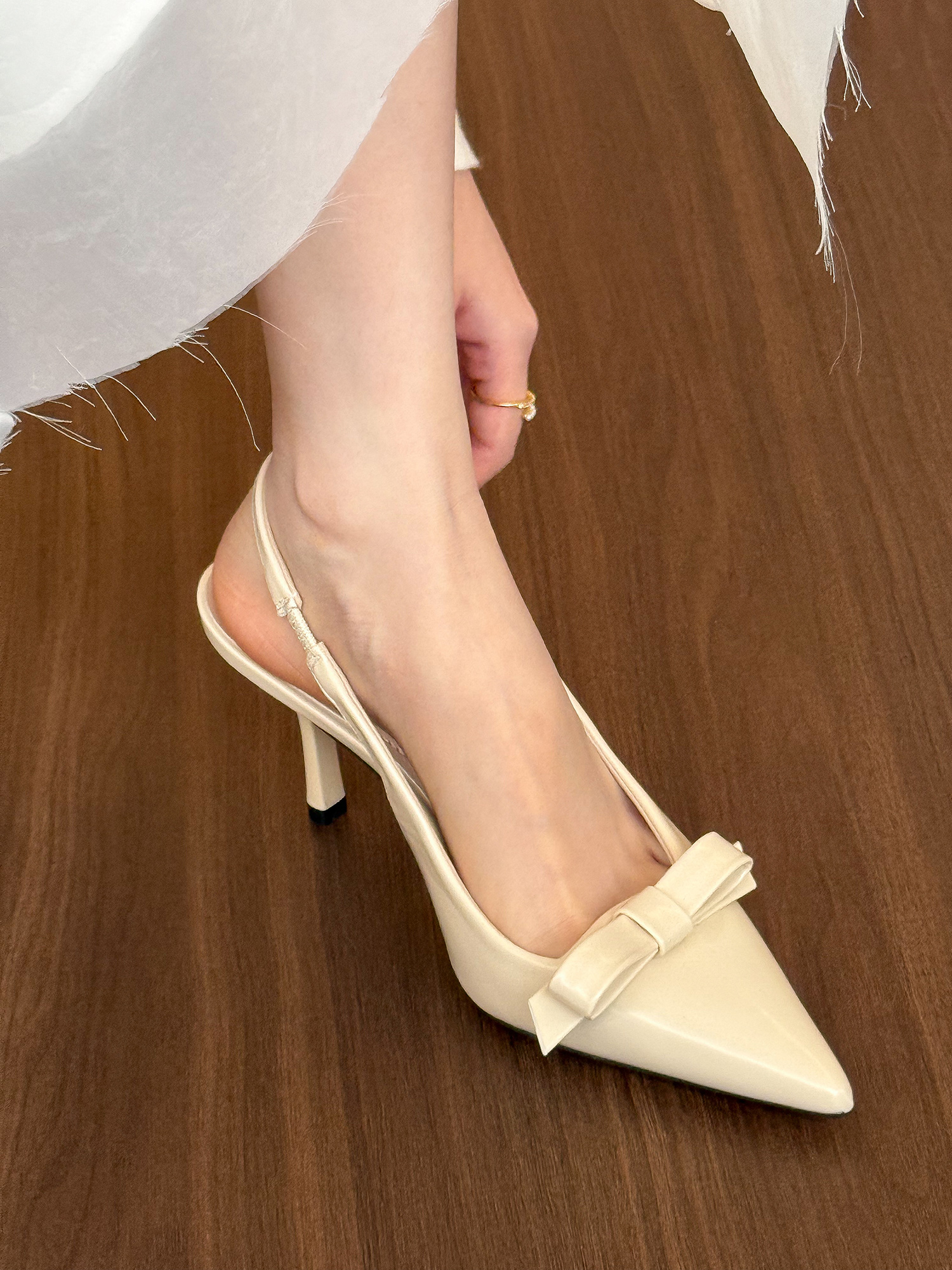 Red Wine Pointed Bow High Heeled Sandals for Women - Spring Closed Toe Backless Flats - Chic Evening Footwear Red Wine Pointed Bow High Heeled Sandals for Women - Spring Closed Toe Backless Flats - Chic Evening Footwear