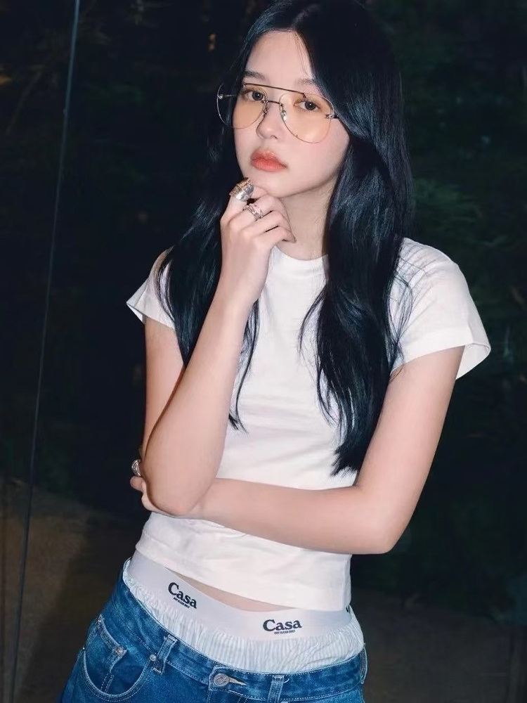 Retro American Frameless Sunglasses for Blue Light Protection, Myopia-Friendly, Flattering for Round Faces, Women's Y2K Style Accessory Retro American Frameless Sunglasses for Blue Light Protection, Myopia-Friendly, Flattering for Round Faces, Women's Y2K Style Accessory