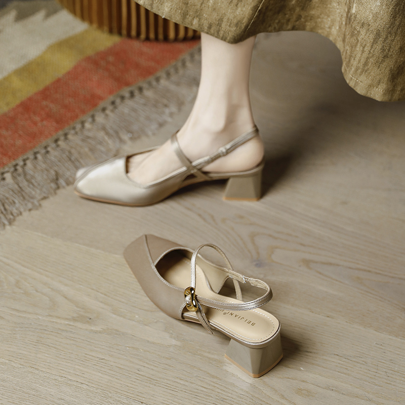 Retro Backless Cheongsam Mary Jane Chunky Heel Sandals for Women - Square-Toe One-Strap Buckle Summer Shoes