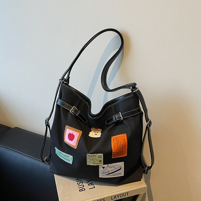 Retro Bucket Bag for Women - Trendy 2025 College Style Tote, Casual Large Capacity Backpack