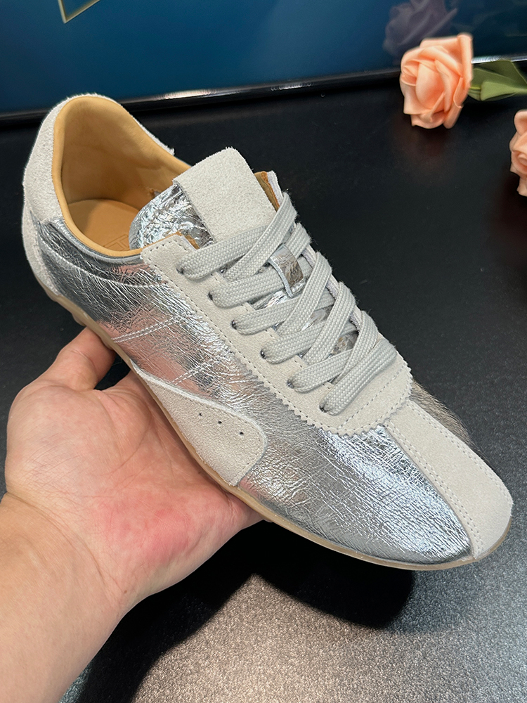 Retro Color-Blocking Genuine Leather Lace-Up Sports Shoes for Women - Silver Square-Toe Hidden Height Increase - Spring/Summer 2025