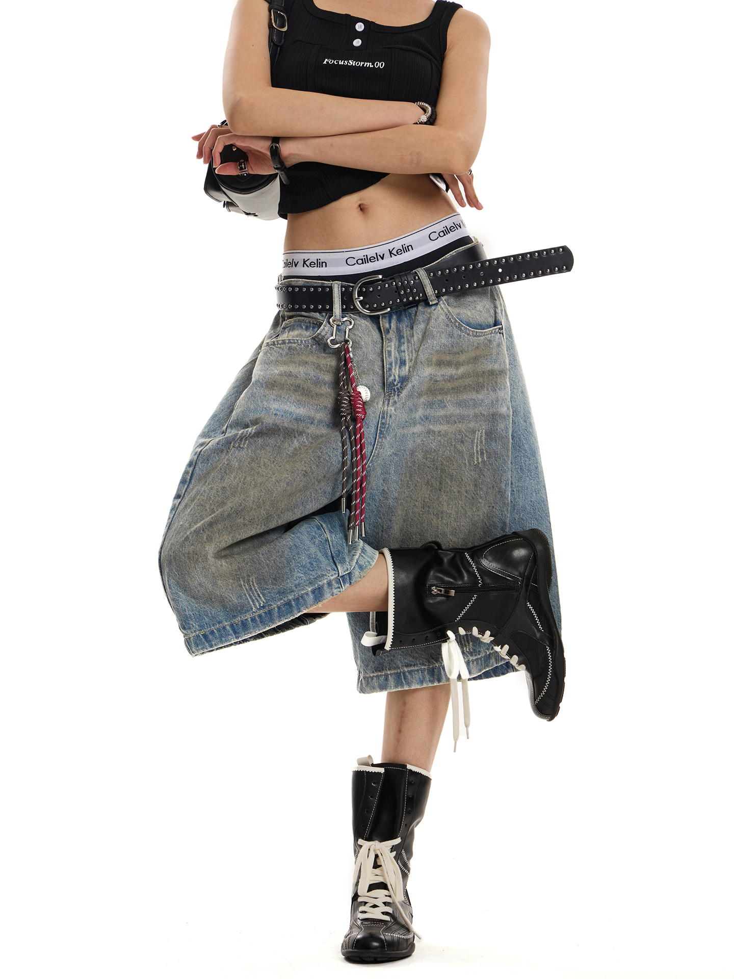 Retro Distressed Wide-Leg Denim Capri Pants for Unisex - Casual Street Style Loose Fit Shorts Retro Distressed Wide-Leg Denim Capri Pants for Unisex - Casual Street Style Loose Fit Shorts