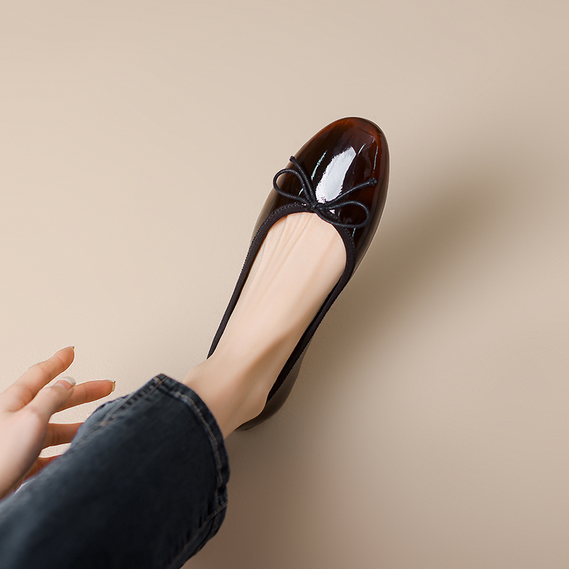 Retro French Bow Gradient Color Flat Shoes for Women - Stylish Shallow Mouth Leather Loafers Retro French Bow Gradient Color Flat Shoes for Women - Stylish Shallow Mouth Leather Loafers