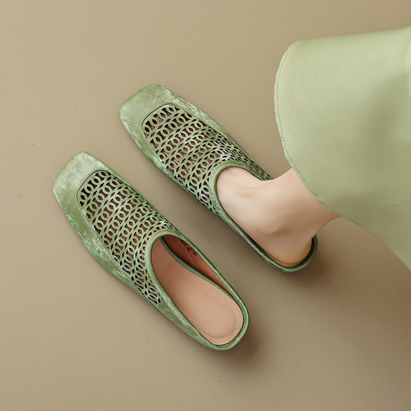 Retro Genuine Leather Square Toe Hollow Out Height-Increasing Mules for Women - Stylish Outdoor Full-Covered Sandals Retro Genuine Leather Square Toe Hollow Out Height-Increasing Mules for Women - Stylish Outdoor Full-Covered Sandals