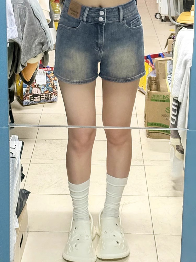 Retro High-Waisted Denim Shorts for Women - Summer Style, Stretchy Slim Fit, Petite A-Line Wide-Leg Hot Pants