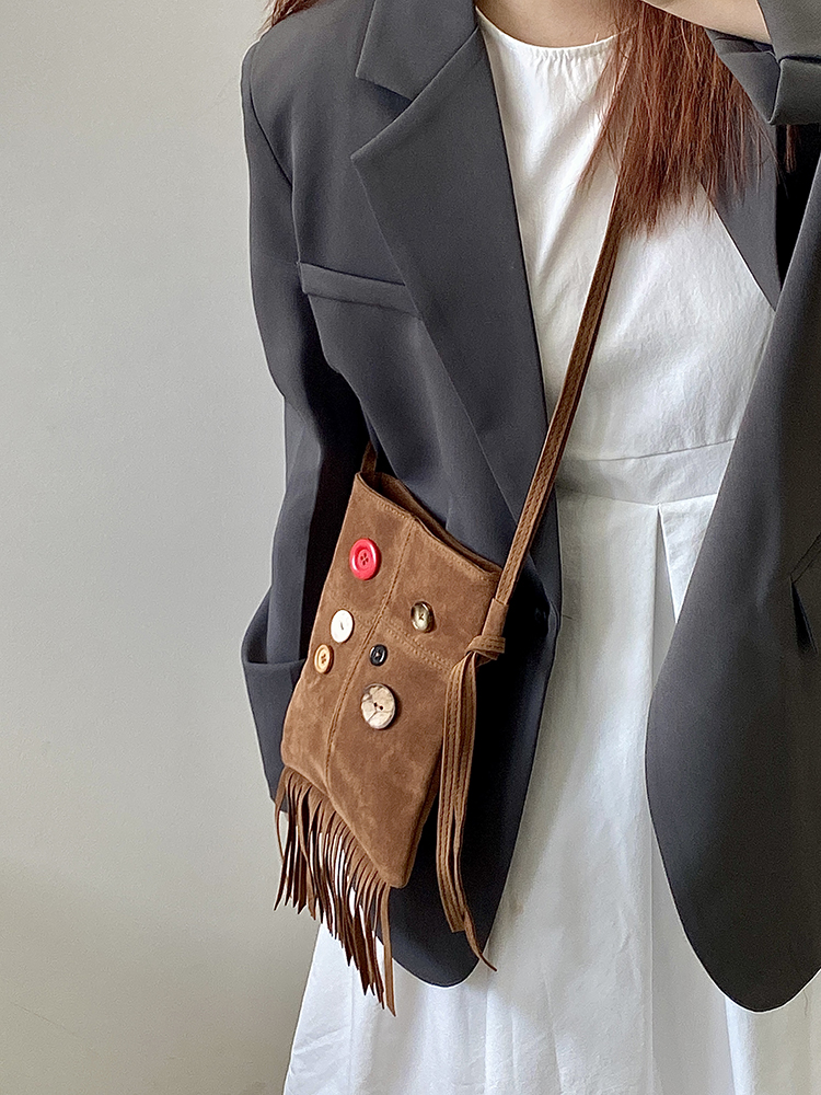 Retro Hippie Button Design Tassel Shoulder Crossbody Bag for Women â€“ 2025 Spring/Summer Small Bag