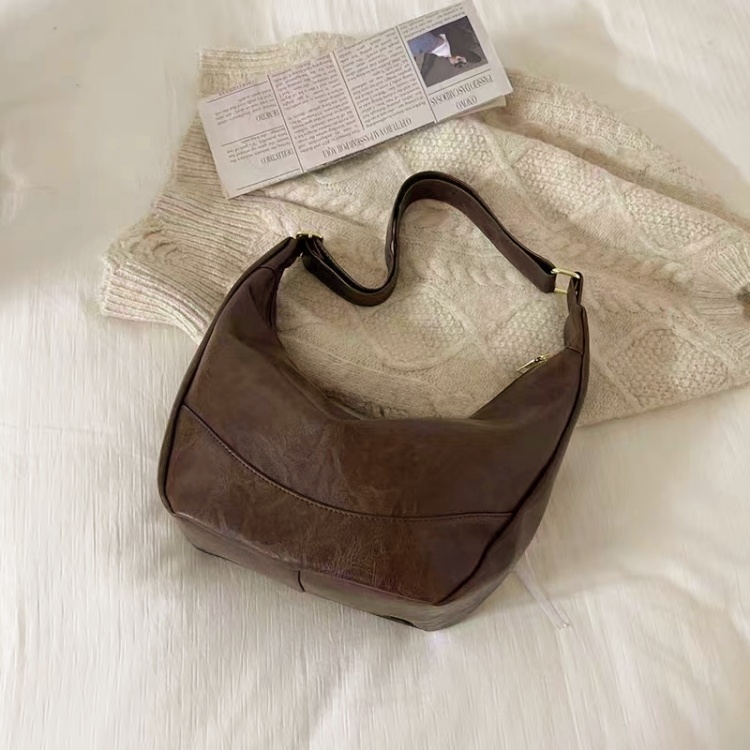 Retro Large-Capacity Dumpling Bag for Women - 2025 Simple Shoulder Crossbody Bag for Office and Student Commuting Retro Large-Capacity Dumpling Bag for Women - 2025 Simple Shoulder Crossbody Bag for Office and Student Commuting