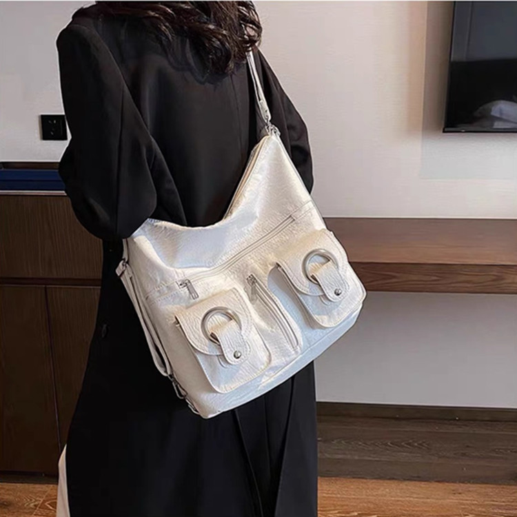 Retro Large-Capacity Motorcycle Backpack for Women - Cool Versatile Commuter Bag for Stylish Girls - 2025 Trendy Multifunctional Design Retro Large-Capacity Motorcycle Backpack for Women - Cool Versatile Commuter Bag for Stylish Girls - 2025 Trendy Multifunctional Design